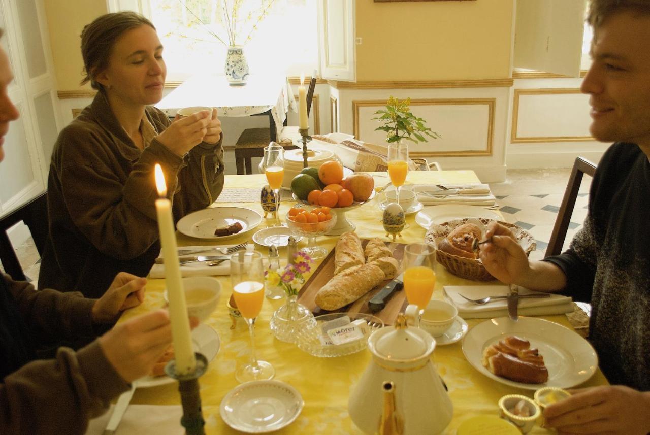 Villeblevin Yxie - Manoir Des Arts B&B 외부 사진