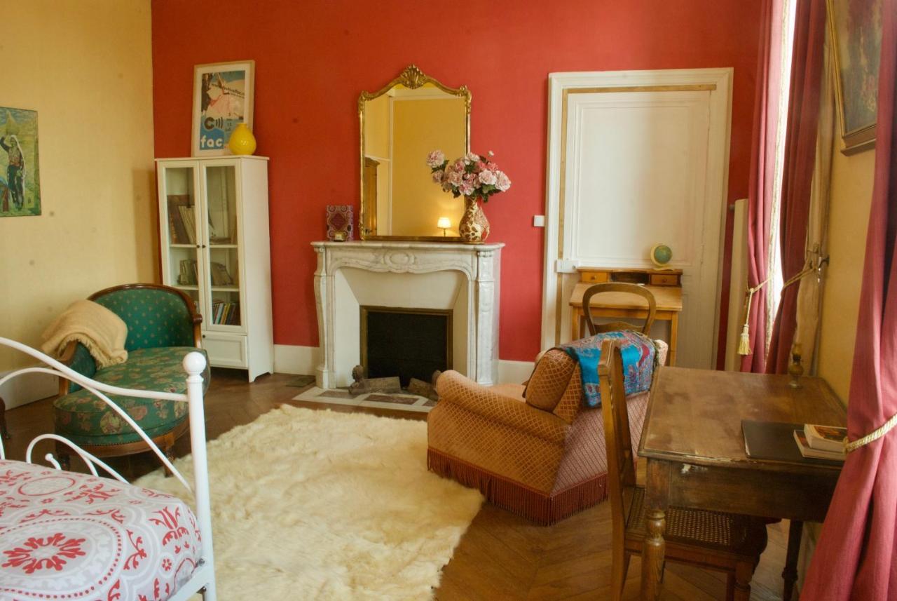 Villeblevin Yxie - Manoir Des Arts B&B 외부 사진