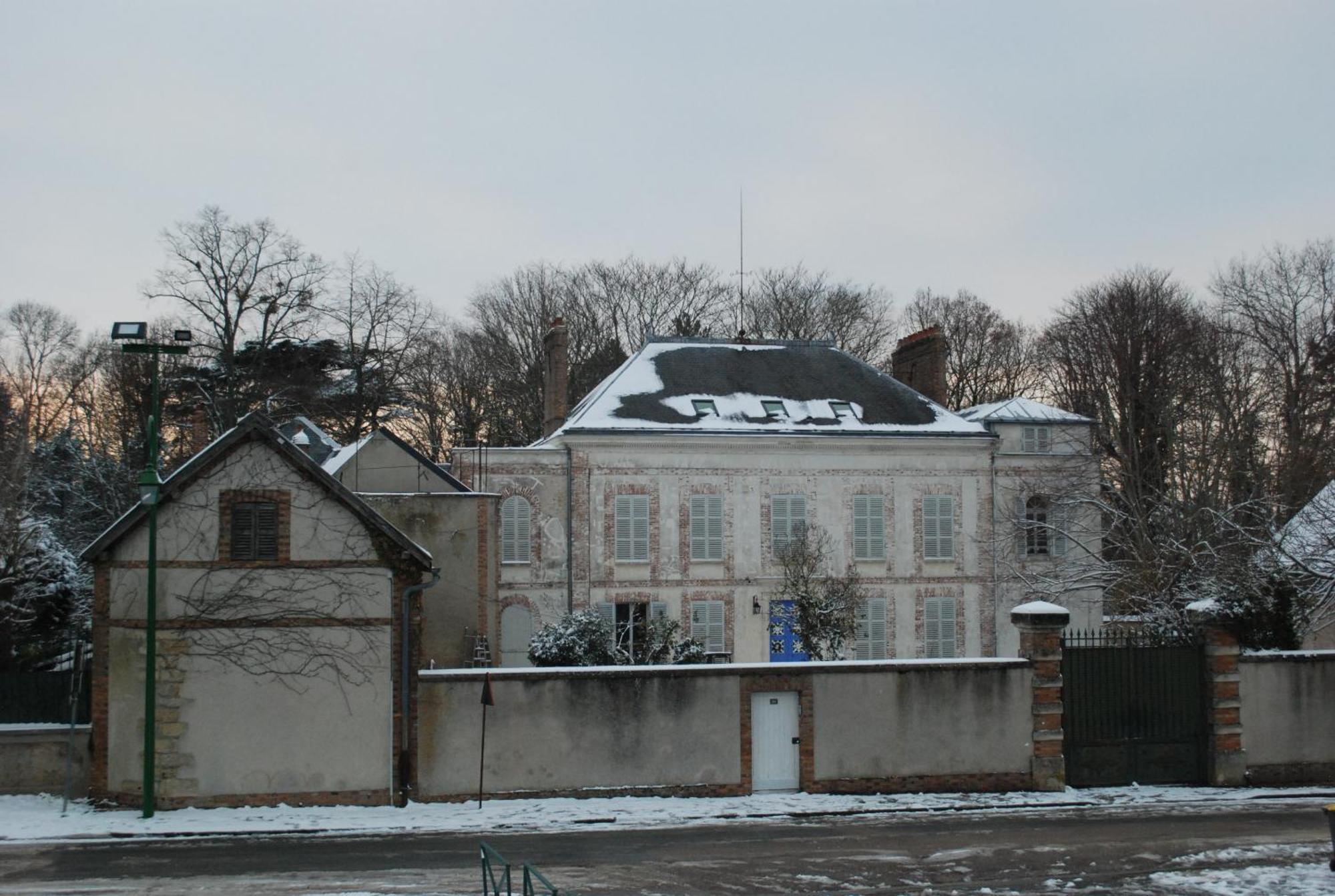 Villeblevin Yxie - Manoir Des Arts B&B 외부 사진