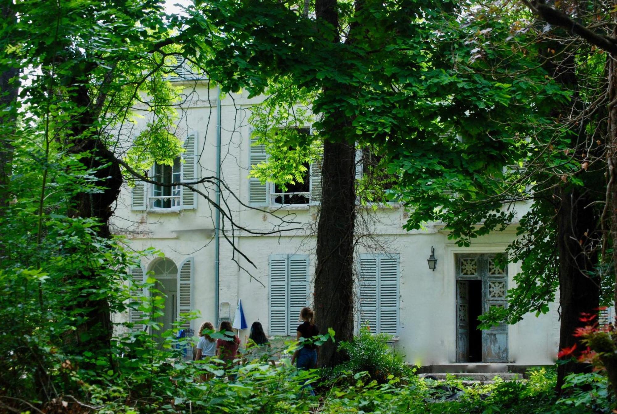 Villeblevin Yxie - Manoir Des Arts B&B 외부 사진